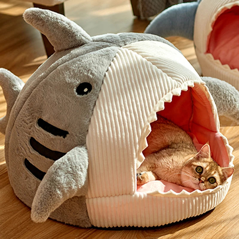 Enclosed Warm Cat Bed For Portable Pet Beds Sweet Kittens Basket Cushion Cat Pillow Mat Tent Puppy Nest Cave Cats House Goods Blue / M (45X42X32cm),Blue / S (38X35X32cm),grey / S (38X35X32cm),Blue / L (53X50X36cm)),grey / L (53X50X36cm)),grey / M (45X42X32cm)
